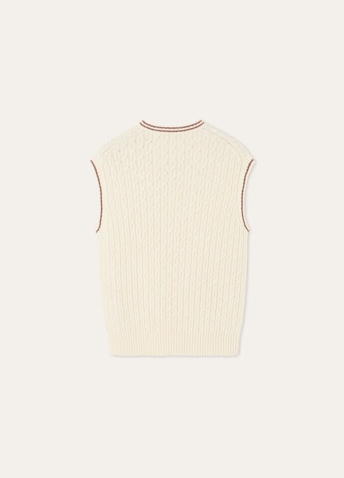 Augusta Vest