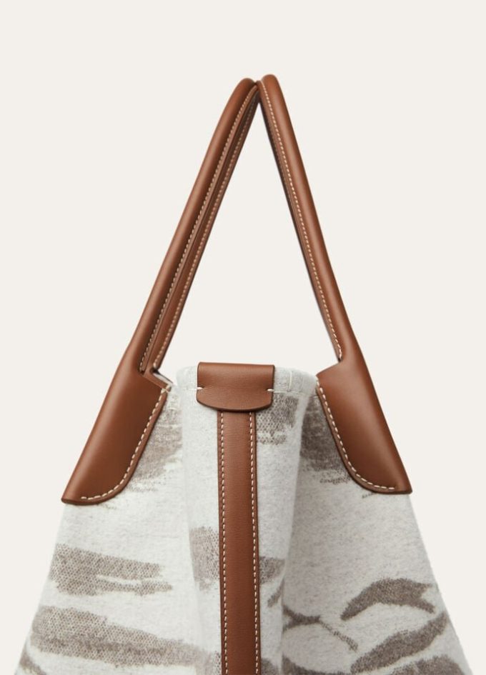 Extra grote baal hobo-tas