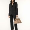 Hellen Blazer