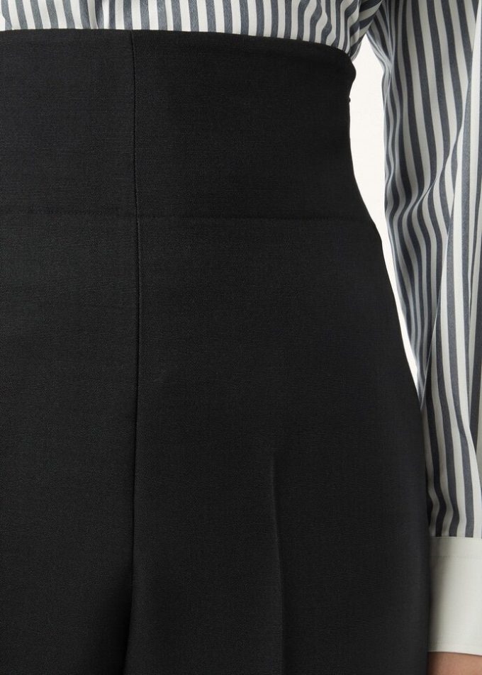 Joby Broek