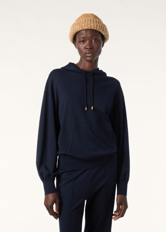 Leven Hoodie