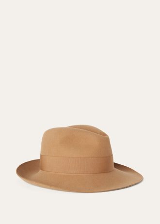 Pier Hat