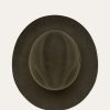 Pier Hat