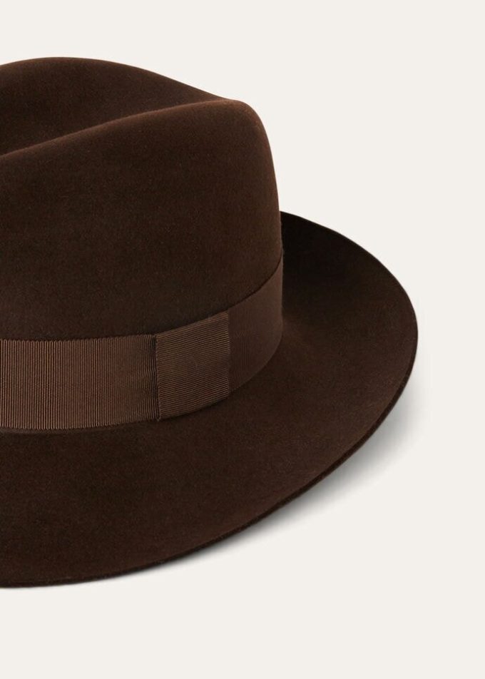 Pier Hat