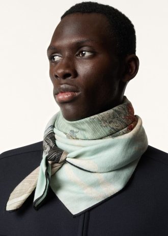 Race 90 x 90 Foulard