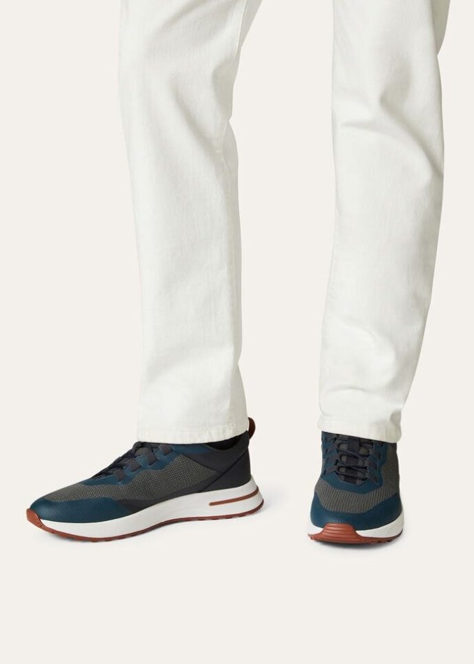 Weekend Walk Sneaker