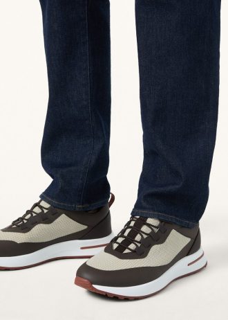 Weekend Walk Sneaker