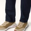 Weekend Walk Sneaker