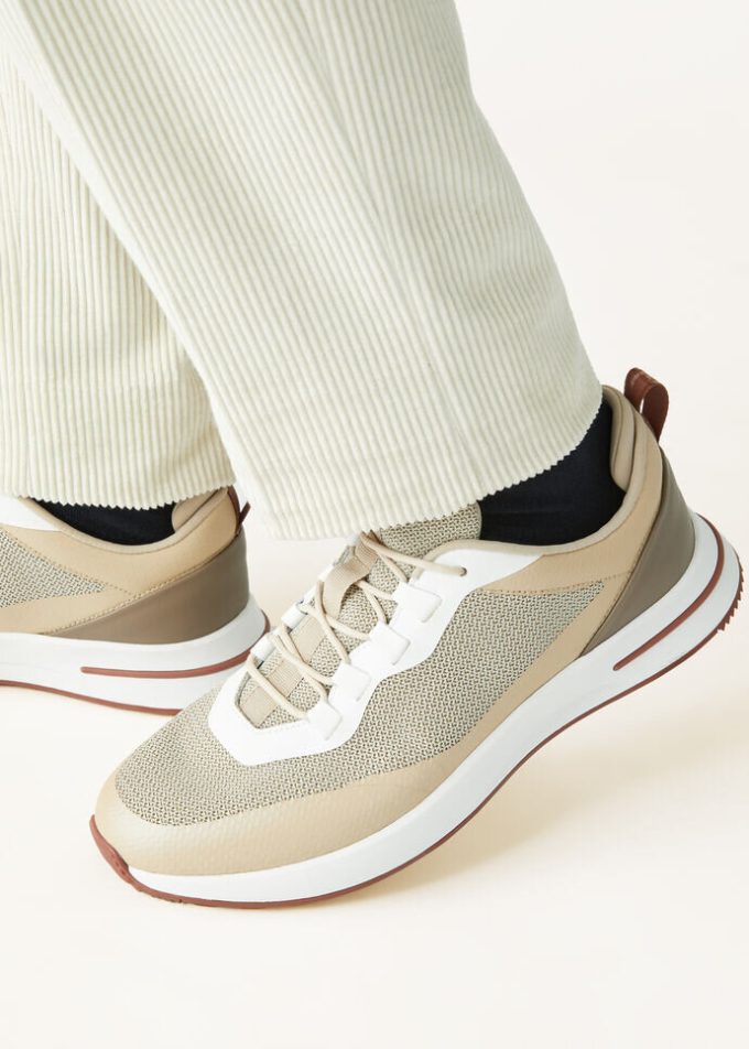 Weekend Walk Sneaker