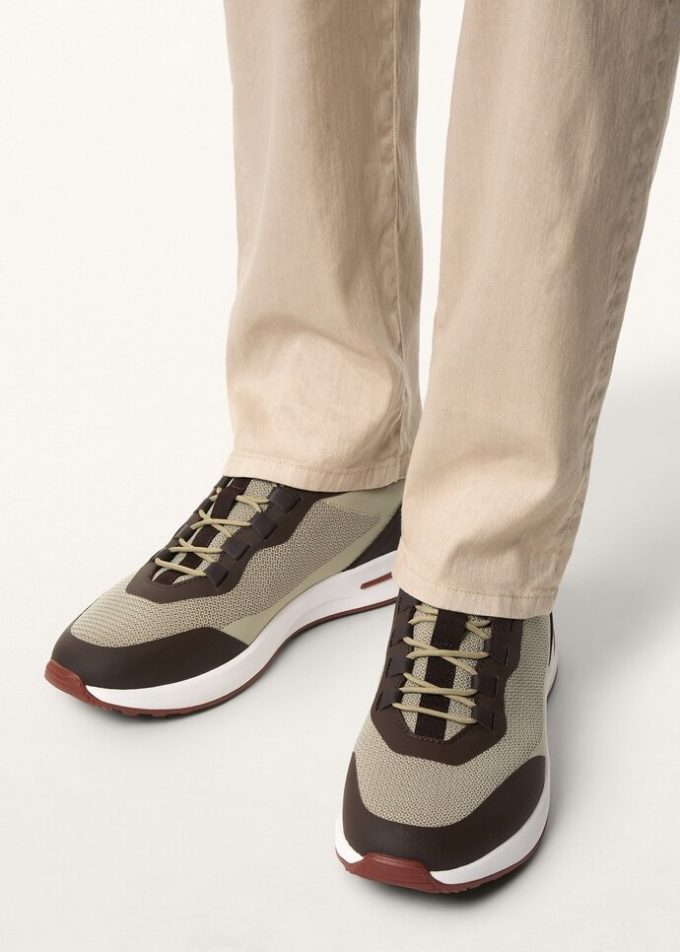 Weekend Walk Sneaker
