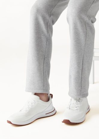 Weekend Walk Sneaker