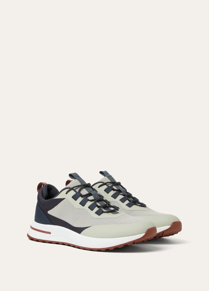 Weekend Walk Sneaker