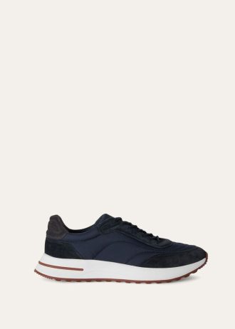 Weekend Walk Sneaker