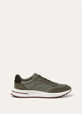 Weekend Walk Sneaker