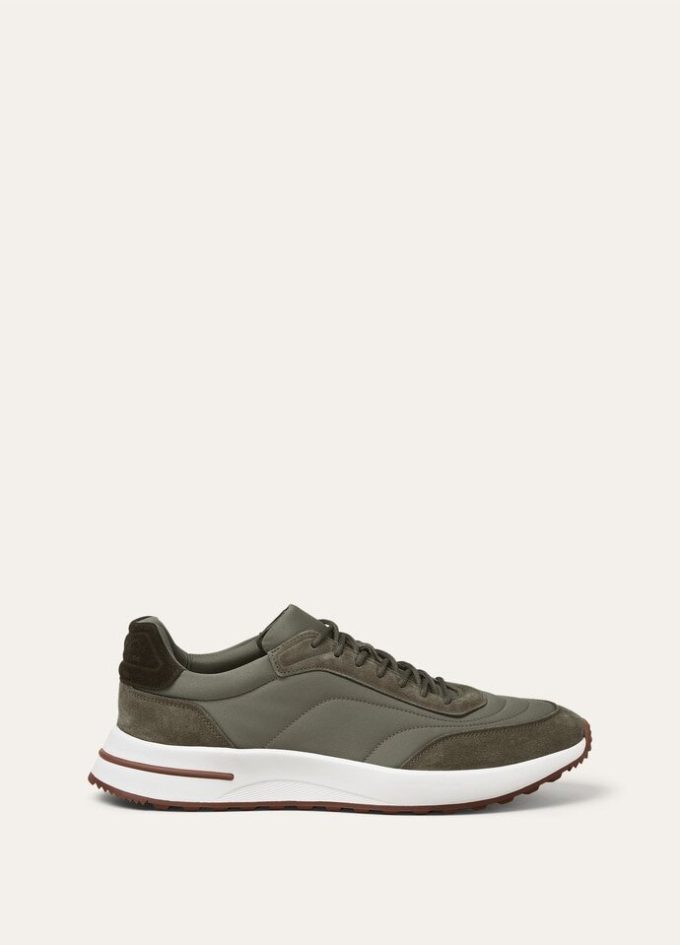 Weekend Walk Sneaker