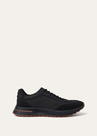 Weekend Walk Sneaker
