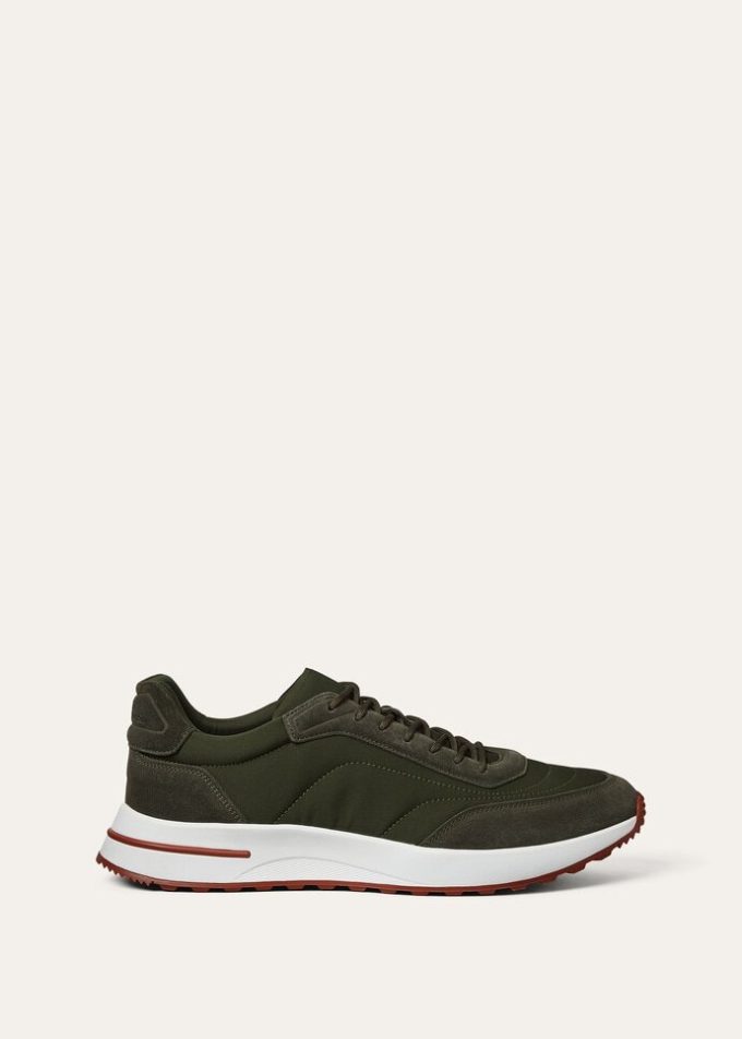 Weekend Walk Sneaker