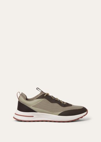 Weekend Walk Sneaker
