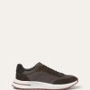 Weekend Walk Sneaker