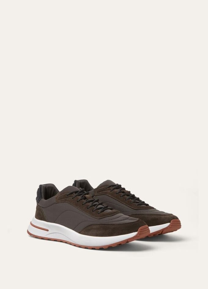 Weekend Walk Sneaker