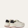 Weekend Walk Sneaker