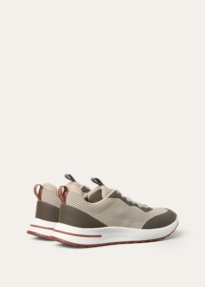 Weekend Walk Sneaker