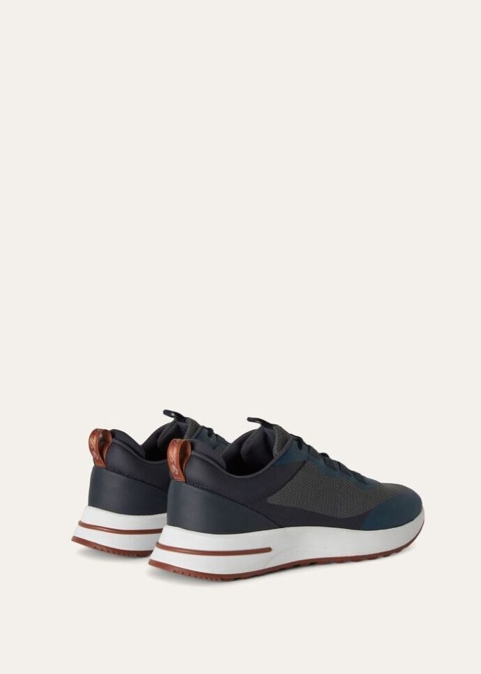 Weekend Walk Sneaker