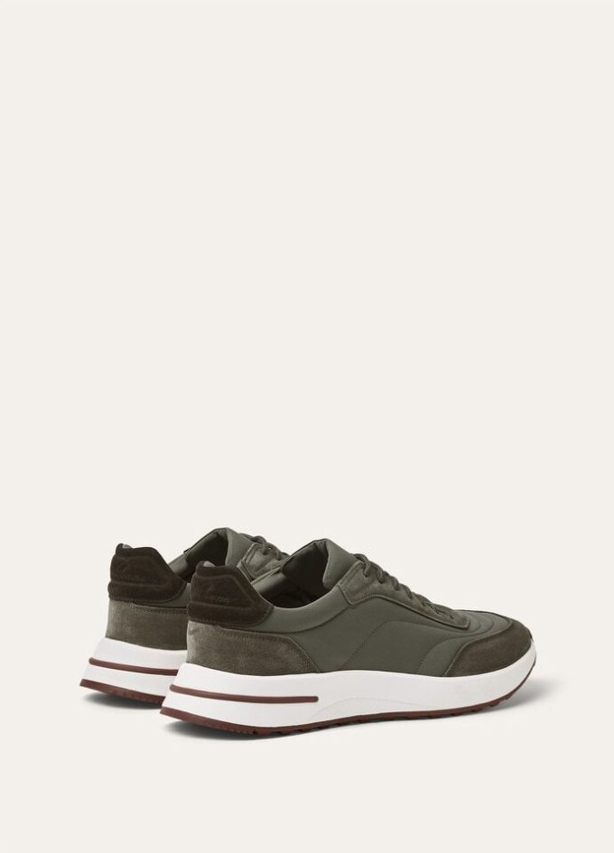 Weekend Walk Sneaker