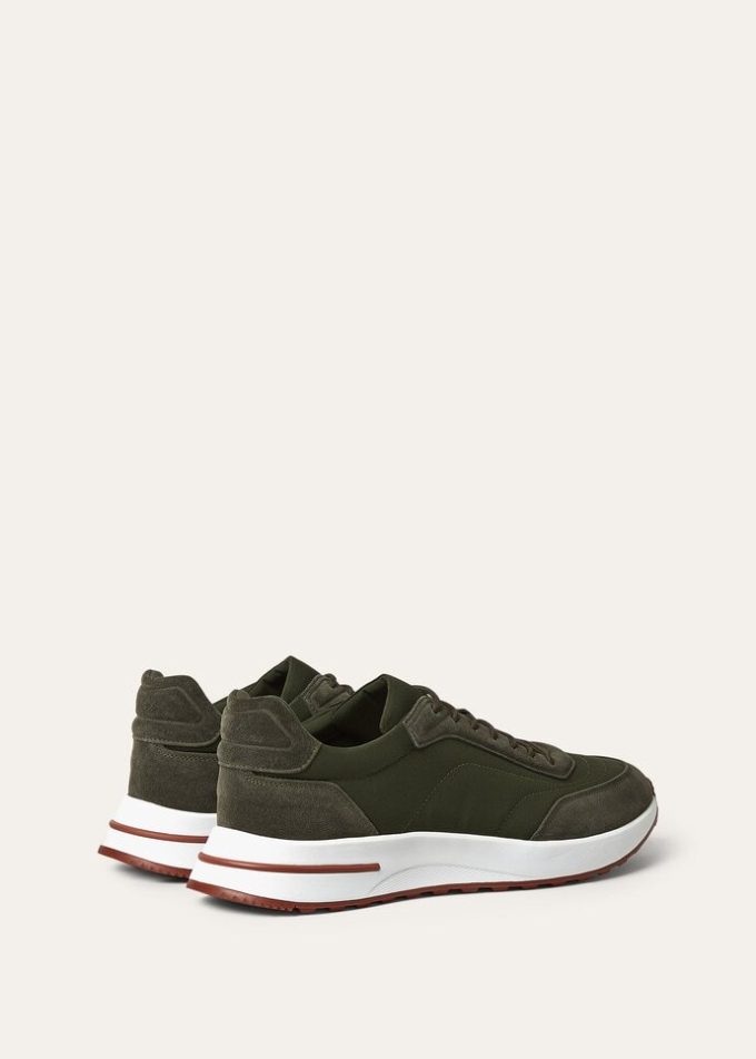 Weekend Walk Sneaker