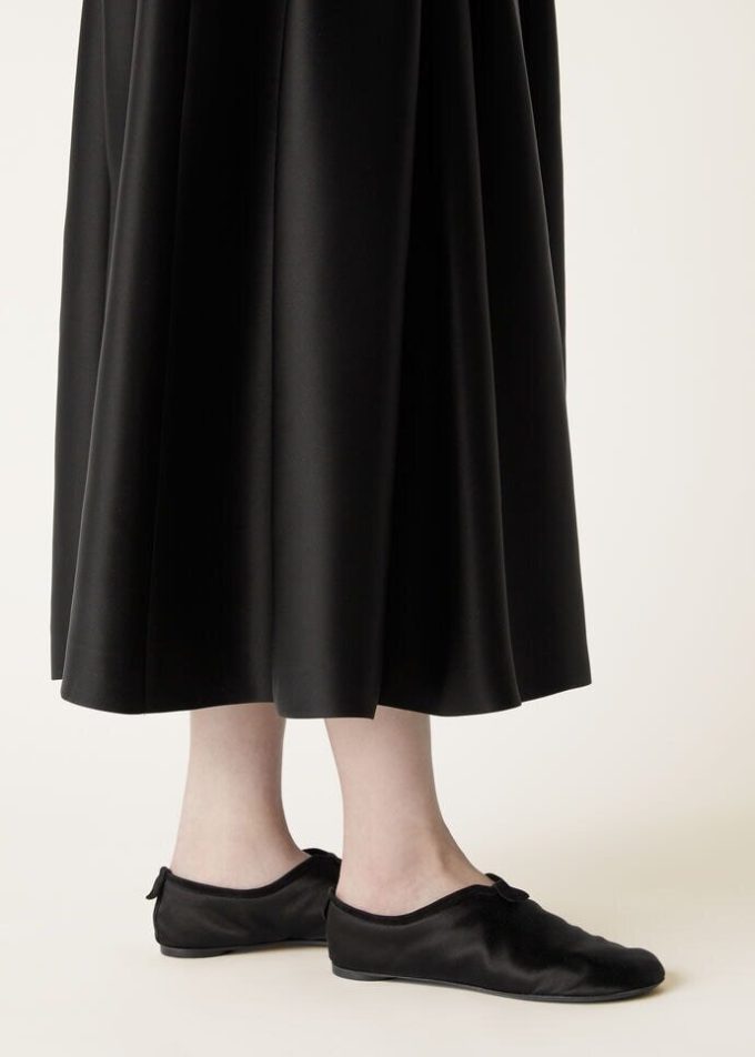 Zwevende platte loafer