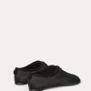 Zwevende platte loafer