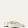 Zwevende platte loafer